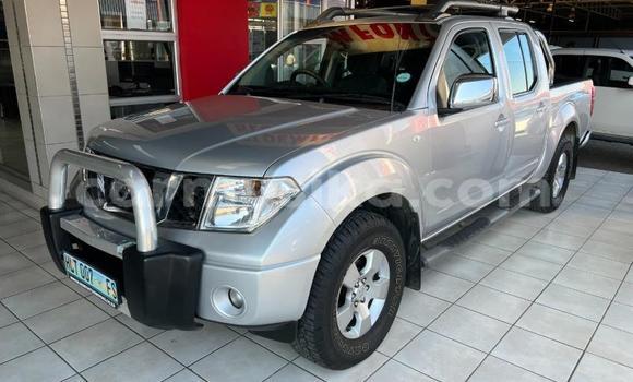 Acheter Occasion Voiture Nissan Navara Gris à Beitbridge, Matabeleland South Acheter Occasion Voiture Nissan Navara Gris à Beitbridge, Matabeleland South