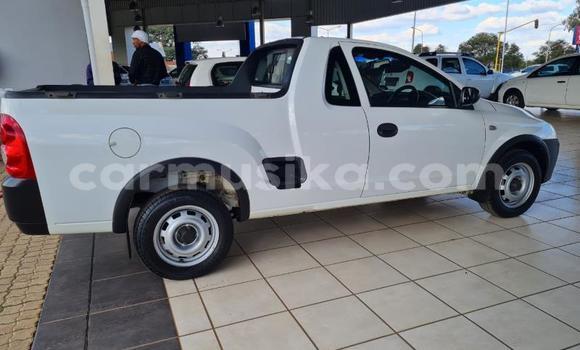 Acheter Occasion Voiture Opel Corsa Blanc à Beitbridge, Matabeleland South Acheter Occasion Voiture Opel Corsa Blanc à Beitbridge, Matabeleland South