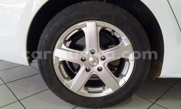 Acheter Occasion Voiture Volkswagen Jetta Blanc à Beitbridge, Matabeleland South Acheter Occasion Voiture Volkswagen Jetta Blanc à Beitbridge, Matabeleland South