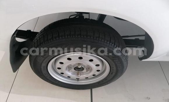 Acheter Occasion Voiture Ford B-MAX Blanc à Beitbridge, Matabeleland South Acheter Occasion Voiture Ford B-MAX Blanc à Beitbridge, Matabeleland South