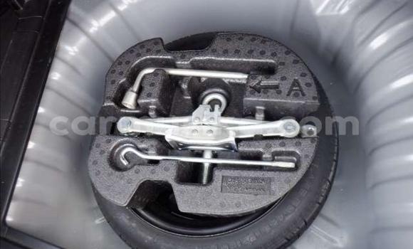 Buy Used Nissan Note Silver Car in Beitbridge in Matabeleland South Buy Used Nissan Note Silver Car in Beitbridge in Matabeleland South