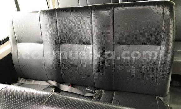 Tenga Tsaru Toyota Hiace Chena Mota in Beitbridge in Matabeleland South Tenga Tsaru Toyota Hiace Chena Mota in Beitbridge in Matabeleland South