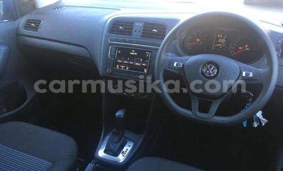 Acheter Occasion Voiture Volkswagen Polo Bleu à Beitbridge, Matabeleland South Acheter Occasion Voiture Volkswagen Polo Bleu à Beitbridge, Matabeleland South