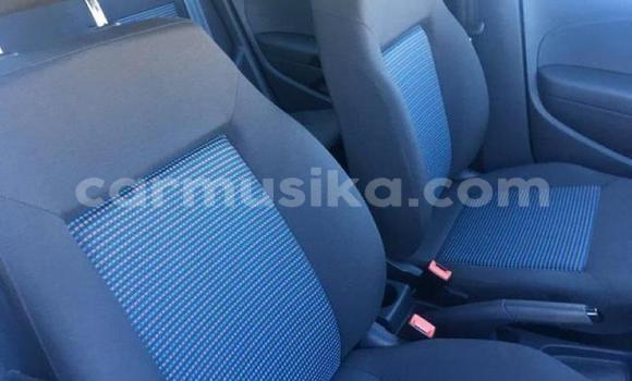 Acheter Occasion Voiture Volkswagen Polo Bleu à Beitbridge, Matabeleland South Acheter Occasion Voiture Volkswagen Polo Bleu à Beitbridge, Matabeleland South