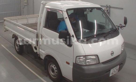 Nunua Ilio tumika Nissan Vanette Nyeupe Gari ndani ya Beitbridge nchini Matabeleland Kusini