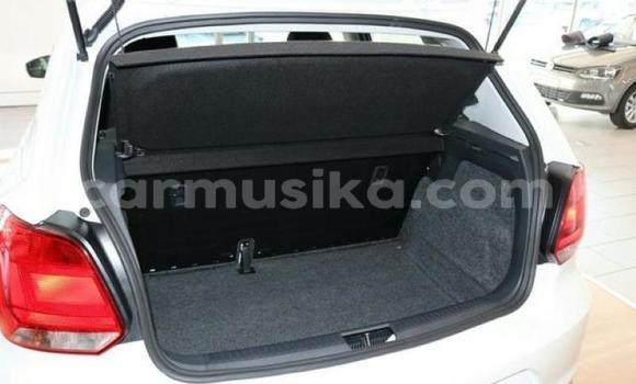 Tenga Tsaru Volkswagen Polo Chena Mota in Beitbridge in Matabeleland South Tenga Tsaru Volkswagen Polo Chena Mota in Beitbridge in Matabeleland South