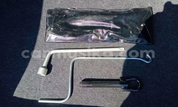 Acheter Occasion Voiture Toyota Belta Bleu à Beitbridge, Matabeleland South Acheter Occasion Voiture Toyota Belta Bleu à Beitbridge, Matabeleland South