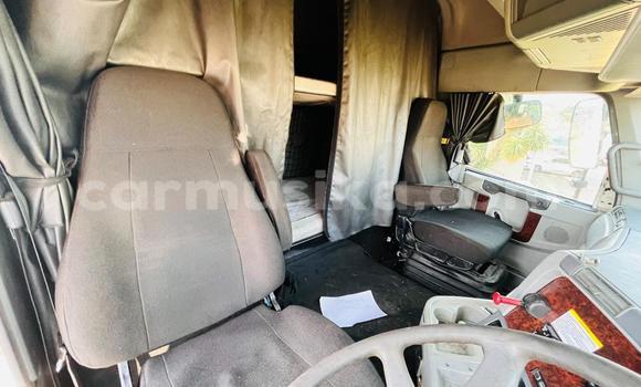 Buy Used International 7600i White Truck in Harare in Harare Buy Used International 7600i White Truck in Harare in Harare