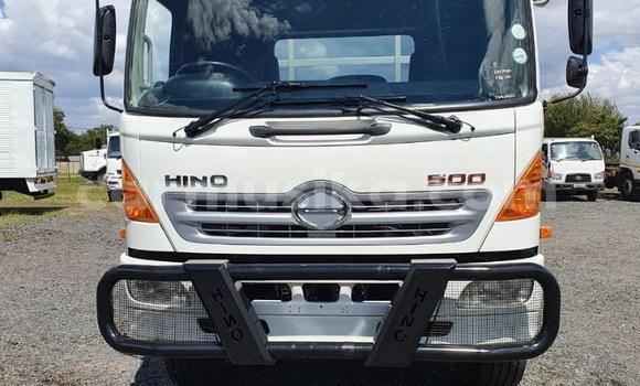 Buy Used Hino Ranger White Truck in Harare in Harare Buy Used Hino Ranger White Truck in Harare in Harare