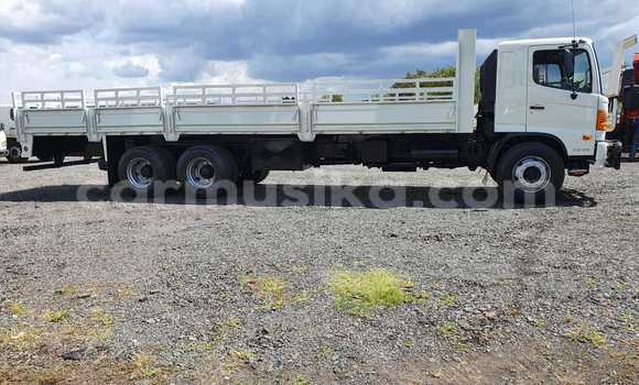 Buy Used Hino Ranger White Truck in Harare in Harare Buy Used Hino Ranger White Truck in Harare in Harare