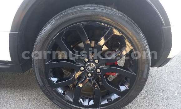 Acheter Occasion Voiture Range Rover Range Rover Blanc à Beitbridge, Matabeleland South Acheter Occasion Voiture Range Rover Range Rover Blanc à Beitbridge, Matabeleland South