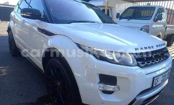 Acheter Occasion Voiture Range Rover Range Rover Blanc à Beitbridge, Matabeleland South Acheter Occasion Voiture Range Rover Range Rover Blanc à Beitbridge, Matabeleland South