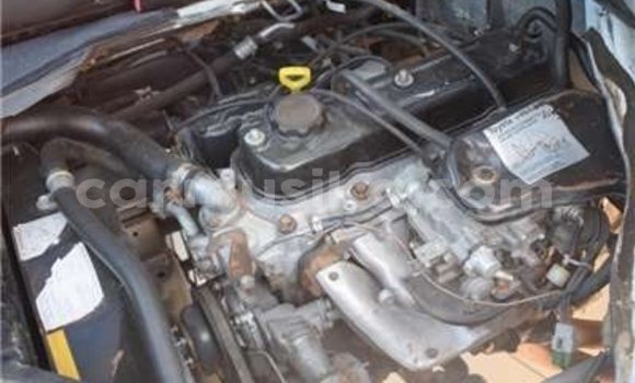 Buy Used Toyota Hiace White Car in Beitbridge in Matabeleland South Buy Used Toyota Hiace White Car in Beitbridge in Matabeleland South