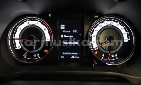 Acheter Occasion Voiture Toyota Hilux Blanc à Beitbridge, Matabeleland South Acheter Occasion Voiture Toyota Hilux Blanc à Beitbridge, Matabeleland South