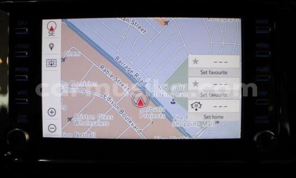 Acheter Occasion Voiture Toyota Hilux Blanc à Beitbridge, Matabeleland South Acheter Occasion Voiture Toyota Hilux Blanc à Beitbridge, Matabeleland South