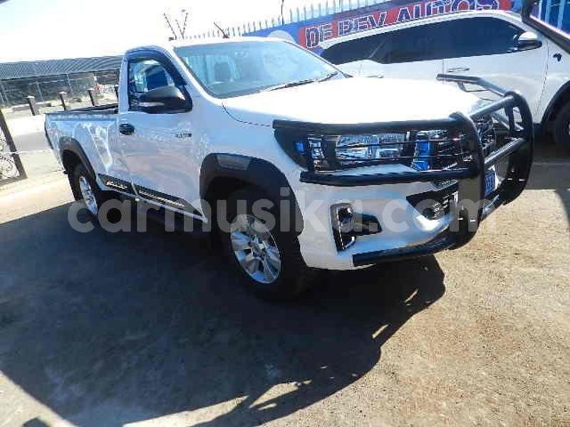 Big with watermark toyota hilux matabeleland south beitbridge 29650