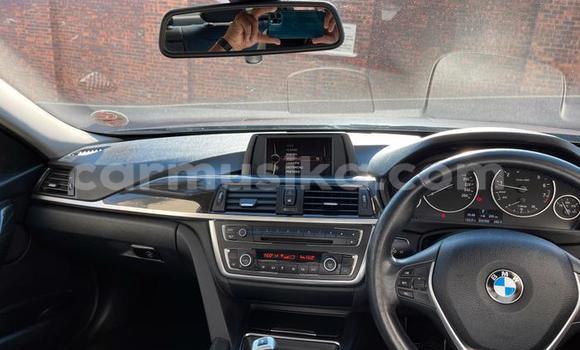 Acheter Occasion Voiture BMW 3–Series Gris à Beitbridge, Matabeleland South Acheter Occasion Voiture BMW 3–Series Gris à Beitbridge, Matabeleland South