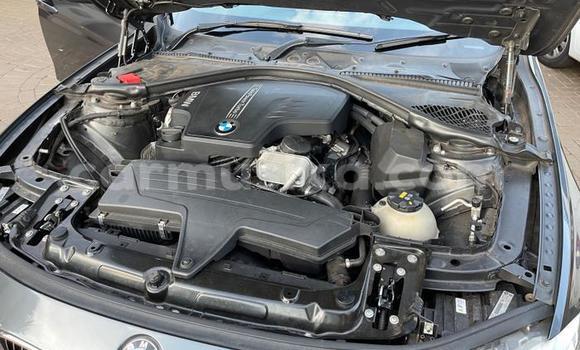 Acheter Occasion Voiture BMW 3–Series Gris à Beitbridge, Matabeleland South Acheter Occasion Voiture BMW 3–Series Gris à Beitbridge, Matabeleland South