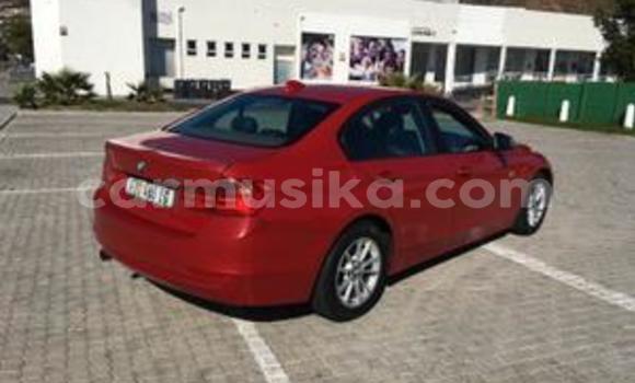 Acheter Occasion Voiture BMW 3–Series Rouge à Beitbridge, Matabeleland South Acheter Occasion Voiture BMW 3–Series Rouge à Beitbridge, Matabeleland South