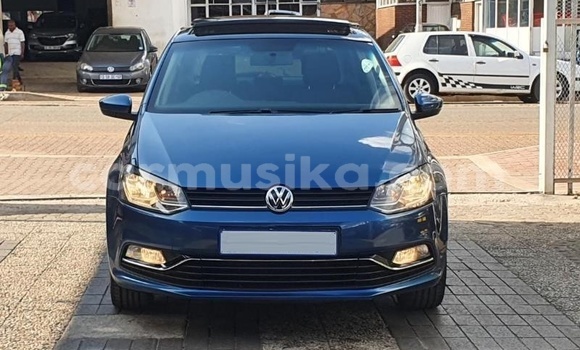 Buy Used Volkswagen Polo Blue Car in Beitbridge in Matabeleland South Buy Used Volkswagen Polo Blue Car in Beitbridge in Matabeleland South