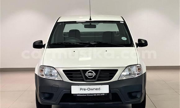 Acheter Occasion Voiture Nissan NV200 Blanc à Beitbridge, Matabeleland South Acheter Occasion Voiture Nissan NV200 Blanc à Beitbridge, Matabeleland South