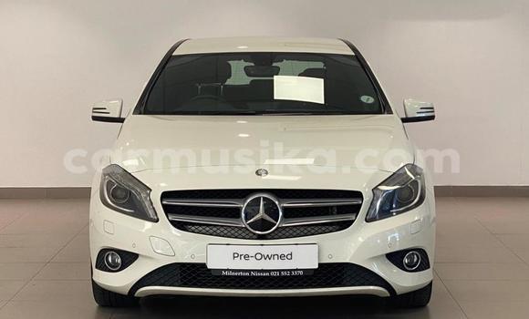 Acheter Occasion Voiture Mercedes‒Benz A-klasse Blanc à Belvédère, Harare Acheter Occasion Voiture Mercedes‒Benz A-klasse Blanc à Belvédère, Harare