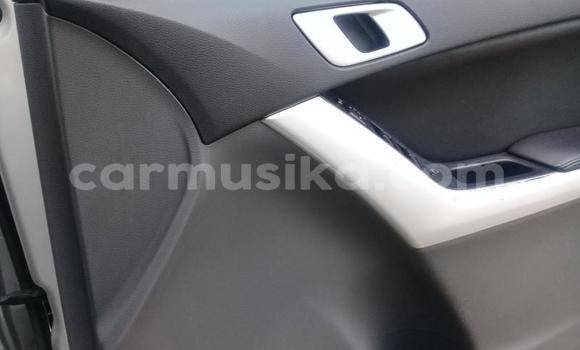 Nunua Ilio tumika Mazda BT-50 Fedha Gari ndani ya Beitbridge nchini Matabeleland Kusini Nunua Ilio tumika Mazda BT-50 Fedha Gari ndani ya Beitbridge nchini Matabeleland Kusini