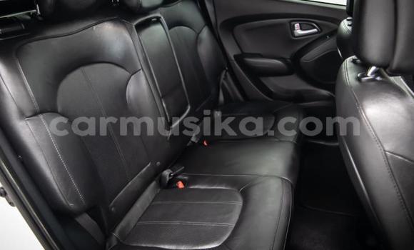 Nunua Ilio tumika Hyundai ix35 Nyeupe Gari ndani ya Beitbridge nchini Matabeleland Kusini Nunua Ilio tumika Hyundai ix35 Nyeupe Gari ndani ya Beitbridge nchini Matabeleland Kusini