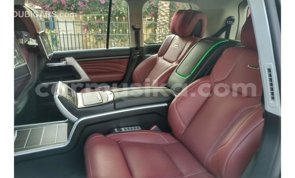 Buy Import Toyota Land Cruiser Black Car in Import - Dubai in Harare Buy Import Toyota Land Cruiser Black Car in Import - Dubai in Harare