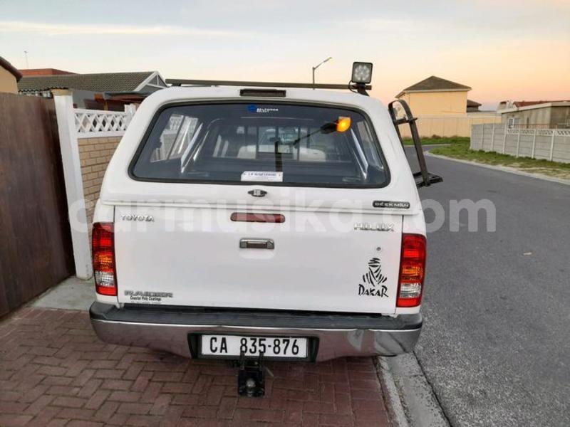 Big with watermark toyota hilux matabeleland south beitbridge 29684