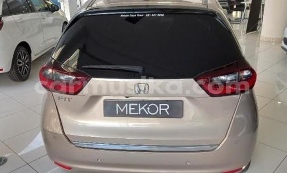 Acheter Occasion Voiture Honda Fit Gris à Beitbridge, Matabeleland South Acheter Occasion Voiture Honda Fit Gris à Beitbridge, Matabeleland South