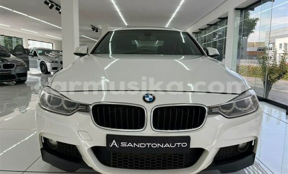 Nunua Ilio tumika BMW 3–Series Nyeupe Gari ndani ya Beitbridge nchini Matabeleland Kusini