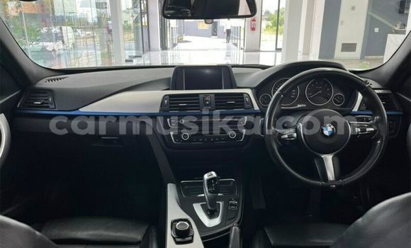 Buy Used BMW 3–Series White Car in Beitbridge in Matabeleland South Buy Used BMW 3–Series White Car in Beitbridge in Matabeleland South