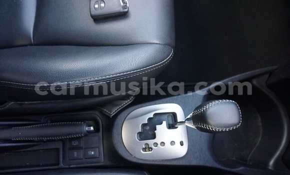 Buy Used Toyota Yaris Blue Car in Beitbridge in Matabeleland South Buy Used Toyota Yaris Blue Car in Beitbridge in Matabeleland South