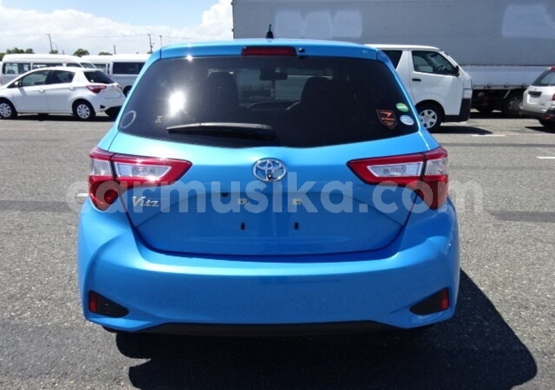 Big with watermark toyota vitz matabeleland south beitbridge 29705