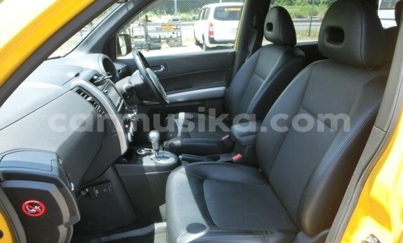 Nunua Ilio tumika Nissan X–Trail Brown Gari ndani ya Beitbridge nchini Matabeleland Kusini Nunua Ilio tumika Nissan X–Trail Brown Gari ndani ya Beitbridge nchini Matabeleland Kusini