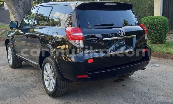 Acheter Neuf Voiture Toyota Vanguard Noir à Borrowdale, Harare Acheter Neuf Voiture Toyota Vanguard Noir à Borrowdale, Harare