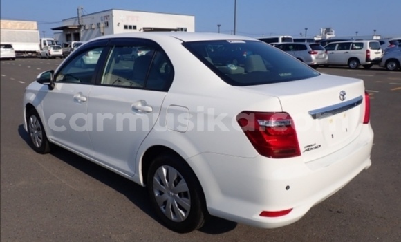 Acheter Occasion Voiture Toyota Axio Blanc à Beitbridge, Matabeleland South Acheter Occasion Voiture Toyota Axio Blanc à Beitbridge, Matabeleland South