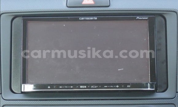 Acheter Occasion Voiture Toyota Axio Blanc à Beitbridge, Matabeleland South Acheter Occasion Voiture Toyota Axio Blanc à Beitbridge, Matabeleland South