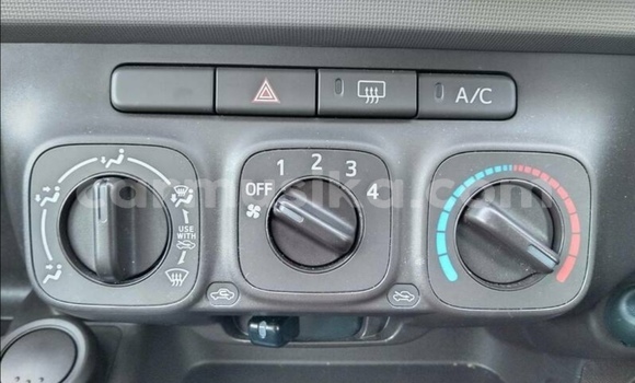 Nunua Ilio tumika Toyota Passo Fedha Gari ndani ya Beitbridge nchini Matabeleland Kusini Nunua Ilio tumika Toyota Passo Fedha Gari ndani ya Beitbridge nchini Matabeleland Kusini