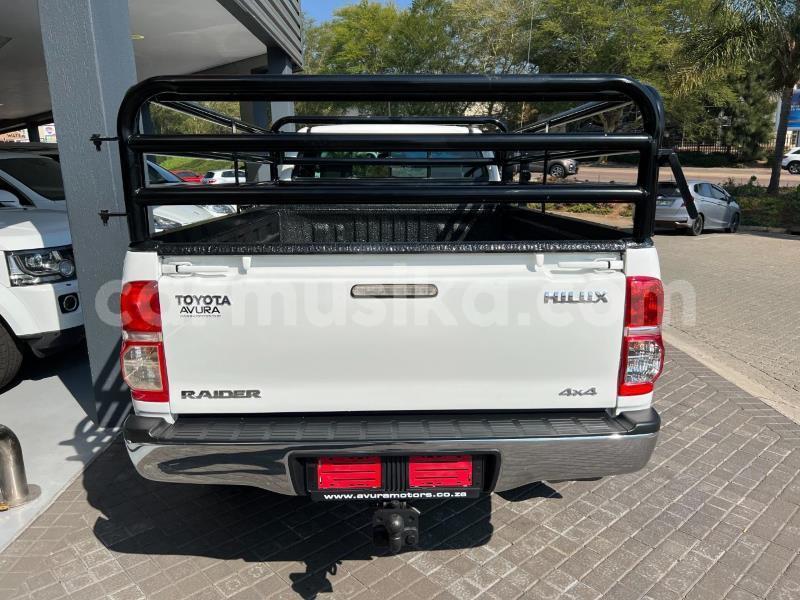 Big with watermark toyota hilux matabeleland south beitbridge 29742