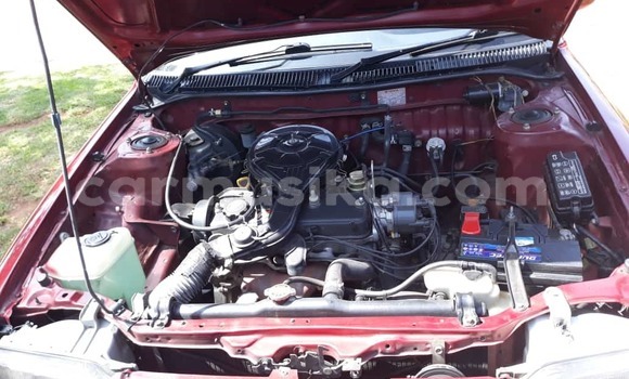 Acheter Occasion Voiture Toyota Tercel Rouge à Beitbridge, Matabeleland South Acheter Occasion Voiture Toyota Tercel Rouge à Beitbridge, Matabeleland South