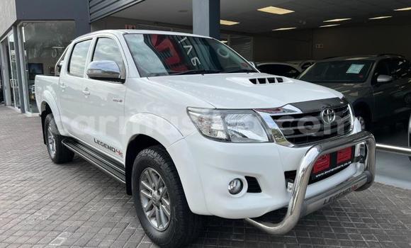 Nunua Ilio tumika Toyota Hilux Nyeupe Gari ndani ya Beitbridge nchini Matabeleland Kusini Nunua Ilio tumika Toyota Hilux Nyeupe Gari ndani ya Beitbridge nchini Matabeleland Kusini