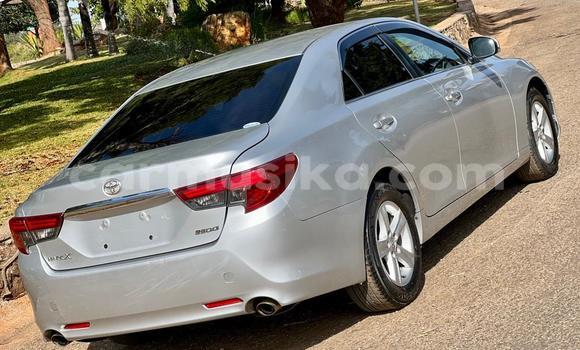 Acheter Neuf Voiture Toyota Mark X Gris à Borrowdale, Harare Acheter Neuf Voiture Toyota Mark X Gris à Borrowdale, Harare