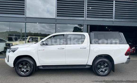 Acheter Occasion Voiture Toyota Hilux Blanc à Beitbridge, Matabeleland South Acheter Occasion Voiture Toyota Hilux Blanc à Beitbridge, Matabeleland South