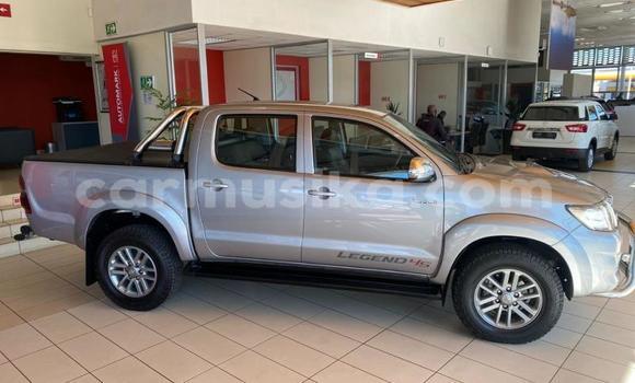 Nunua Ilio tumika Toyota Hilux Fedha Gari ndani ya Beitbridge nchini Matabeleland Kusini Nunua Ilio tumika Toyota Hilux Fedha Gari ndani ya Beitbridge nchini Matabeleland Kusini