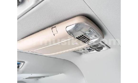 Acheter Occasion Voiture Toyota Hiace Blanc à Beitbridge, Matabeleland South Acheter Occasion Voiture Toyota Hiace Blanc à Beitbridge, Matabeleland South