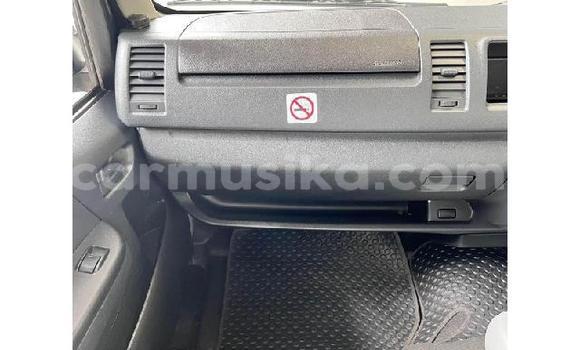 Acheter Occasion Voiture Toyota Hiace Blanc à Beitbridge, Matabeleland South Acheter Occasion Voiture Toyota Hiace Blanc à Beitbridge, Matabeleland South