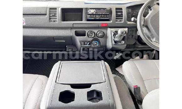 Acheter Occasion Voiture Toyota Hiace Blanc à Beitbridge, Matabeleland South Acheter Occasion Voiture Toyota Hiace Blanc à Beitbridge, Matabeleland South