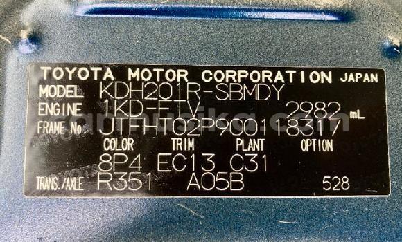 Tenga Tsaru Toyota Hiace Bhuruu Mota in Beitbridge in Matabeleland South Tenga Tsaru Toyota Hiace Bhuruu Mota in Beitbridge in Matabeleland South